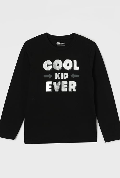 FAME FOREVER Typographic Print T-shirt