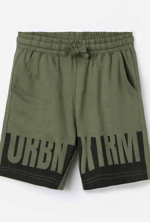 FAME FOREVER Solid Regular Fit Shorts