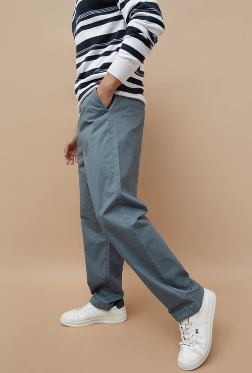 FAME FOREVER Solid Oversized Fit Trousers