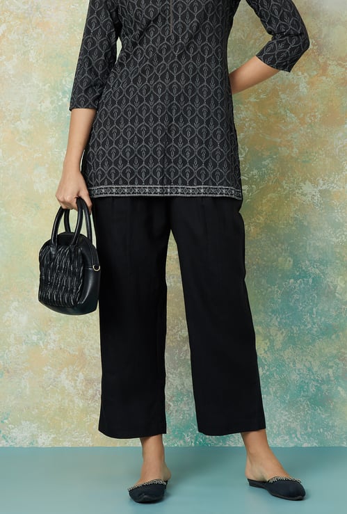 MELANGE Solid Straight Pants