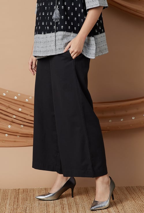 MELANGE Solid Wide Leg Culottes