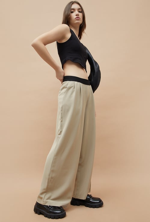 GINGER Solid Mid-Rise Trousers