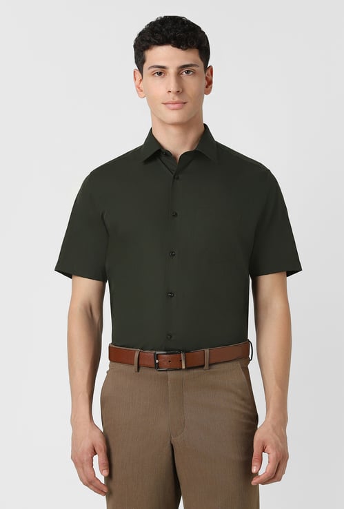 VAN HEUSEN Solid Regular Fit Formal Shirt