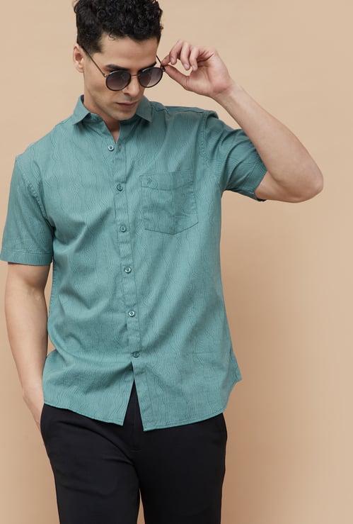 CODE Printed Regular Fit Shirt