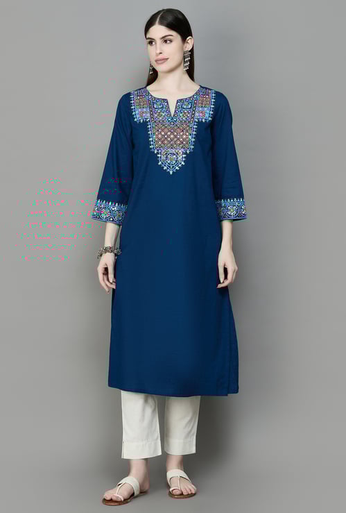 GLOBAL DESI Embroidered Straight Kurta