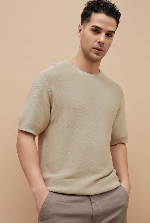 CODE UNWIND Knitted Half Sleeves Sweater