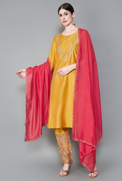 BIBA Yarn Dyed Dupatta