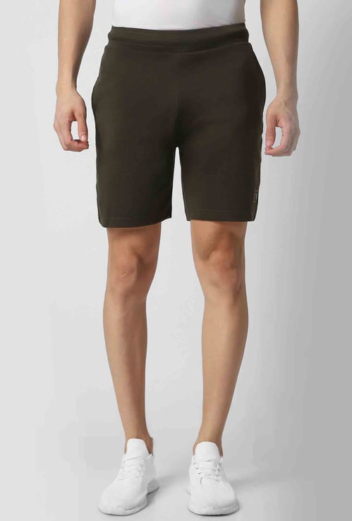 VAN HEUSEN Solid Shorts