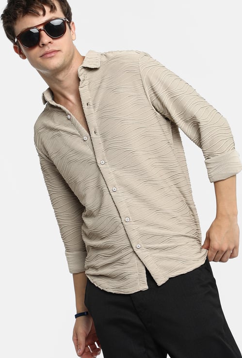 CAMPUS SUTRA Textured Regular Fit Shirt
