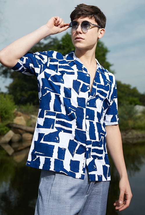 CAMPUS SUTRA Abstract Print Oversized Shirt