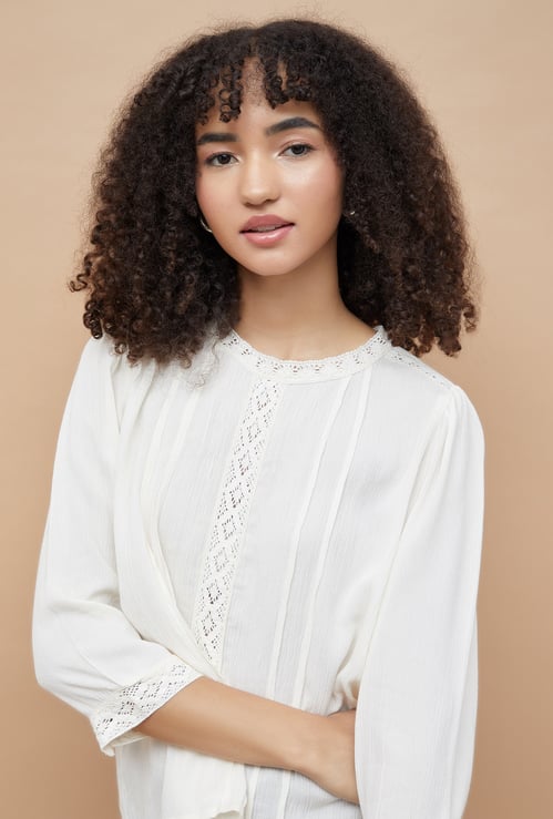 FAME FOREVER Lace Top