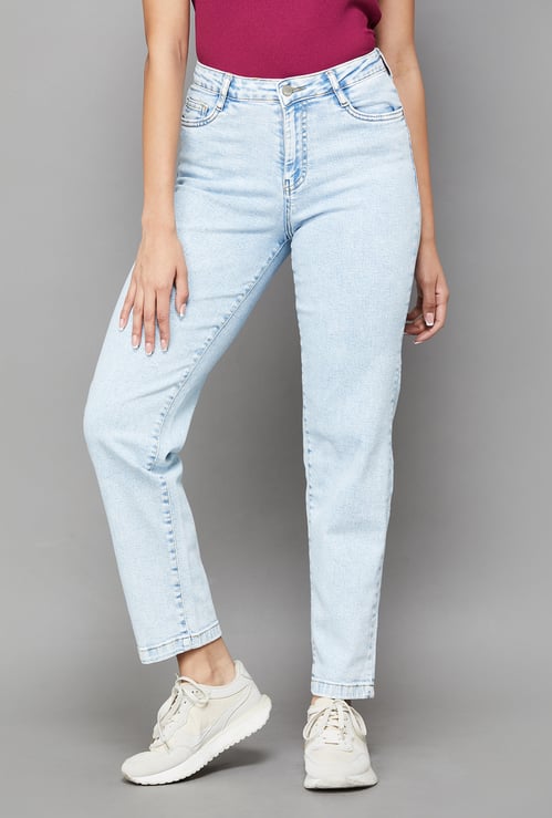 KRAUS Washed Mom Fit Jeans