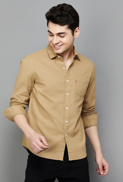 LEVI'S Solid Slim Fit Shirt
