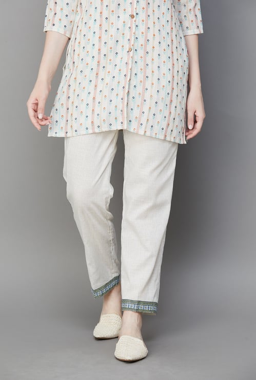 SPAN Embroidered Straight Pants