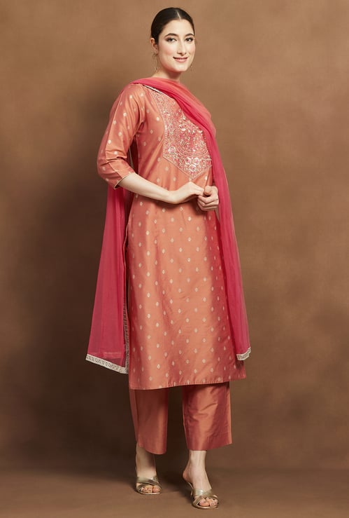 MELANGE Embroidered Straight Kurta Set