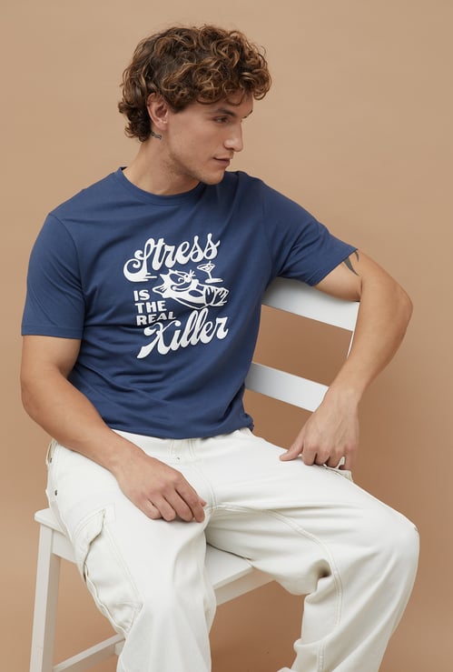 FAME FOREVER Typographic Printed T-shirt