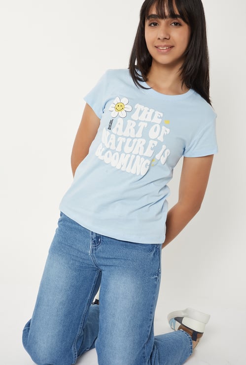Girls Typographic Print T-shirt