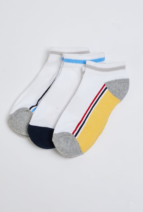 Boys Colourblocked Ankle Length Socks - Pack of 3