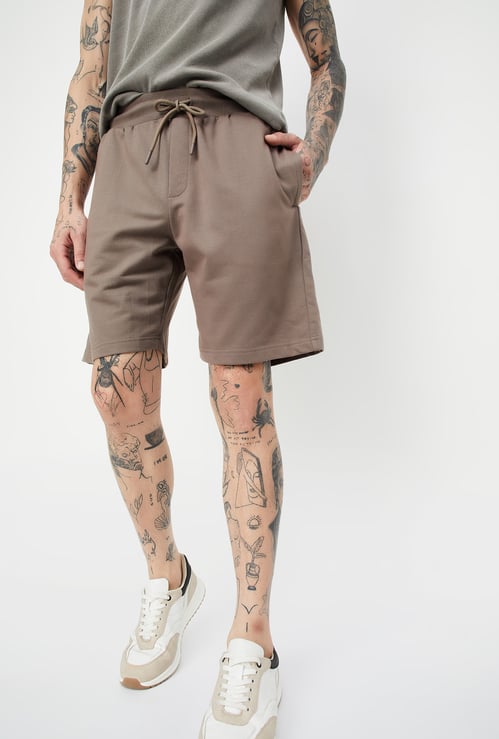 Men Solid Athleisure Shorts