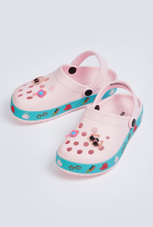 Girls Charm-Detailed Clogs