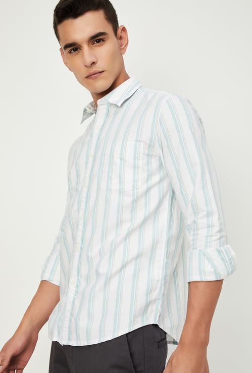 Men Regular Fit Striped Casual Shirt