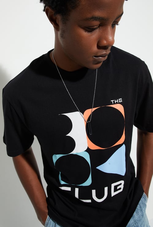 URB_N Men Graphic Printed T-shirt