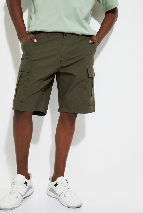 URB_N Men Checked Cargo Shorts