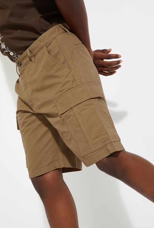 URB_N Men Checked Cargo Shorts