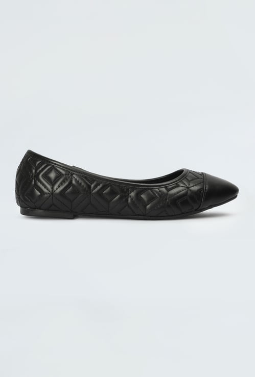 Womens Quilted Ballerinas