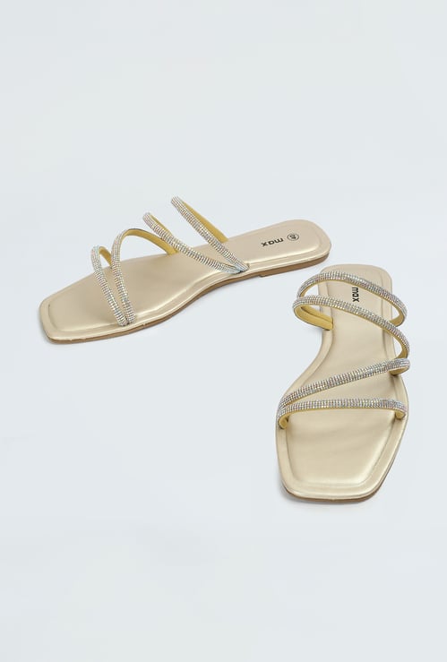 Women Embellished Strappy Flat Sandals