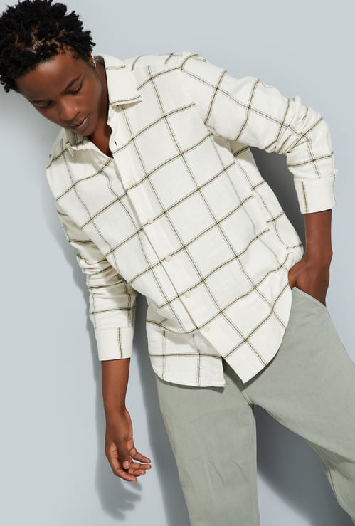 URB_N Men Regular Fit Checked Shirt