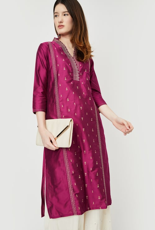 Women Embroidered Straight Kurta