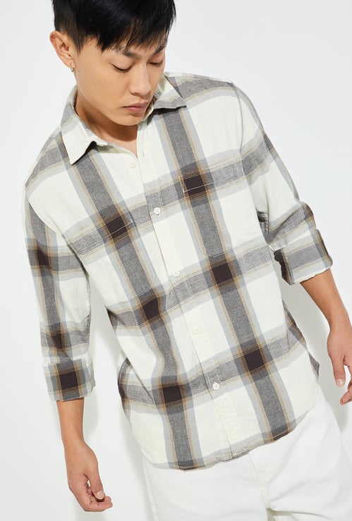 Men Checked Regular Fit Shirt