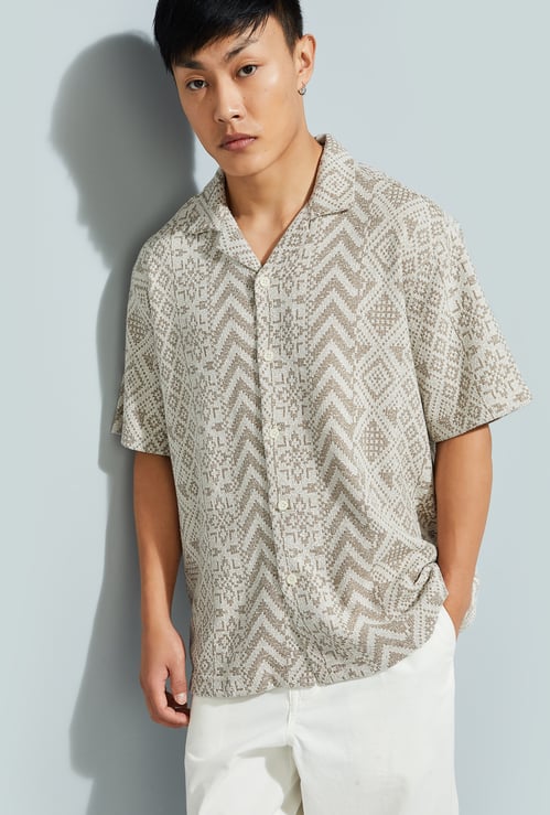 URB_N Men Relaxed Fit Jacquard Resort Shirt