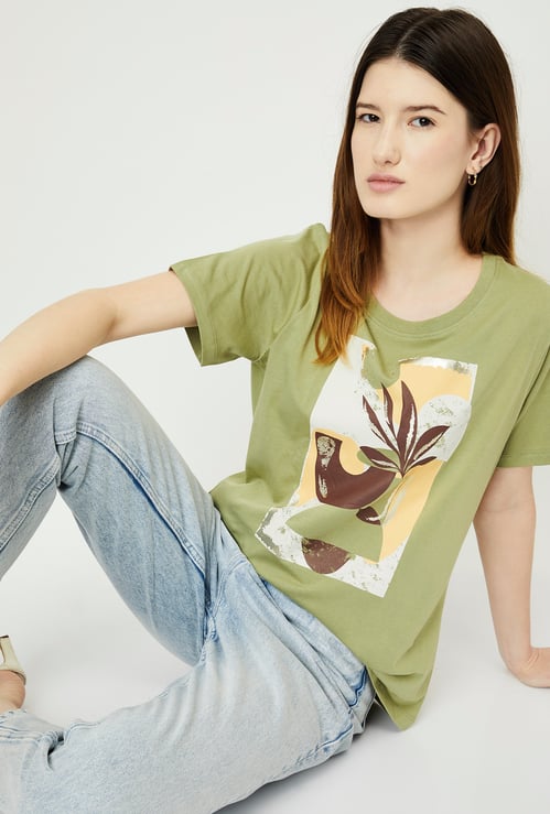 Women Graphic Printed T-shirt
