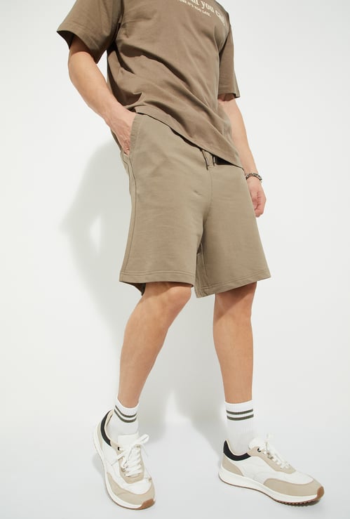 URB_N Men Solid Shorts