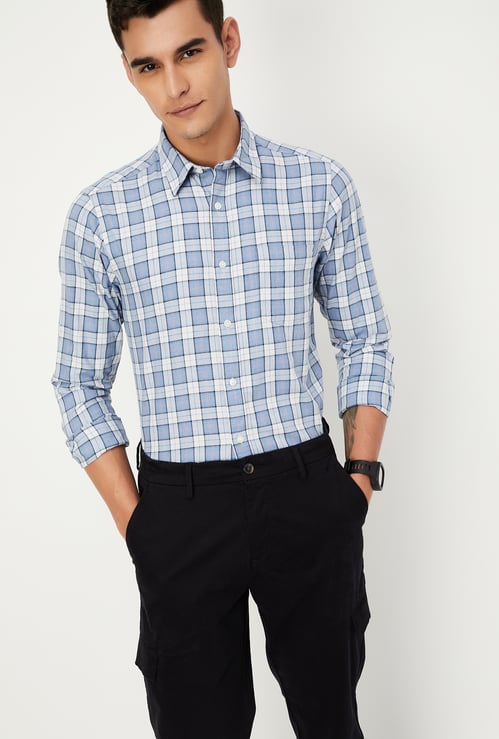 Men Slim Fit Checked Casual Shirt