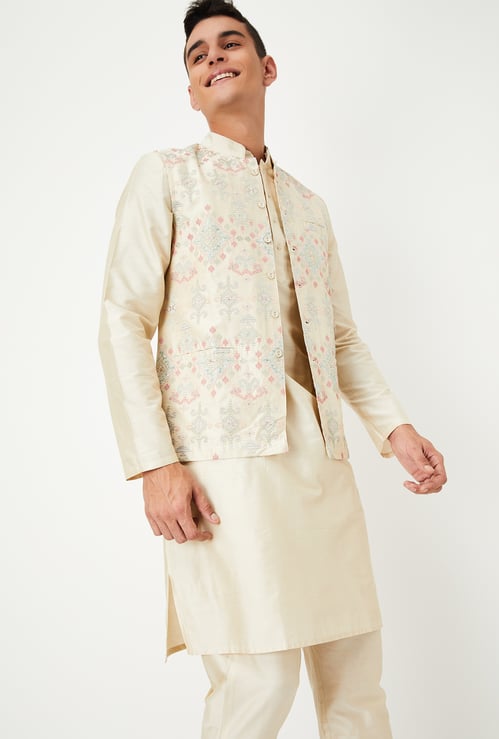 Men Solid Kurta Set with Nehru Jacket