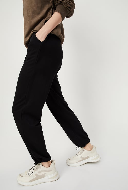 Women Solid Athleisure Joggers