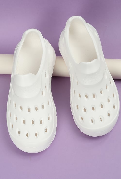 Men Perforated Wash & Wear Clogs