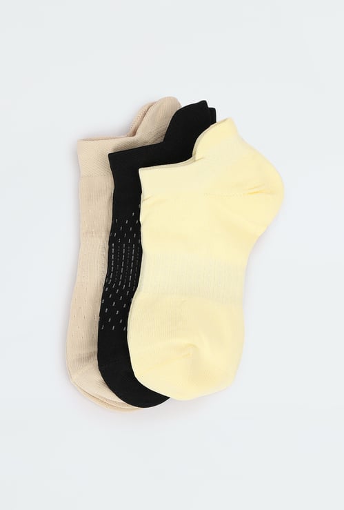 Women Assorted Ankle Length Sock - Pack of 3