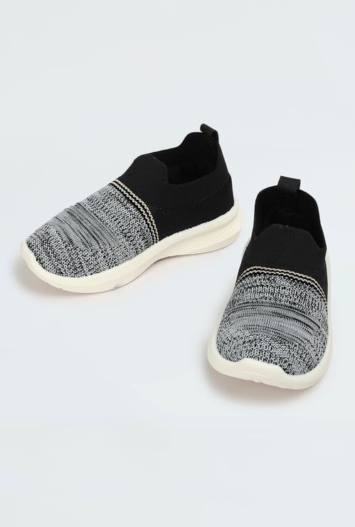 Boys Colourblock Slip-On Sports Shoes