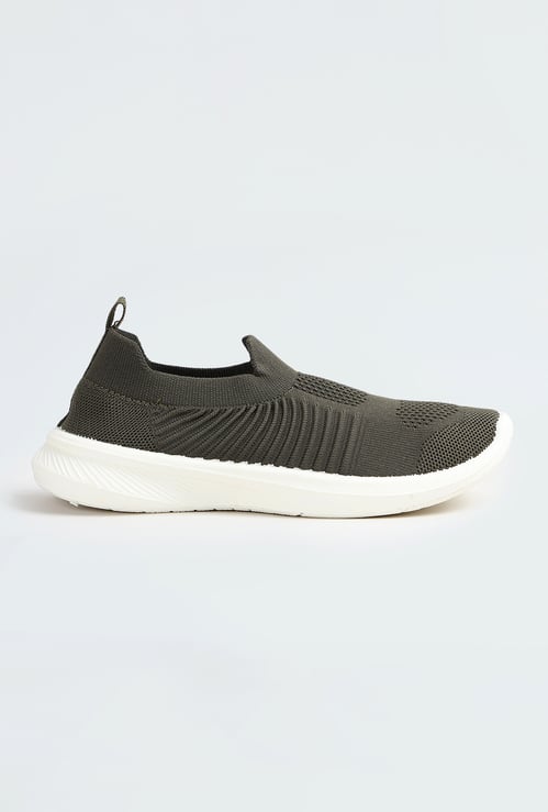 Boys Knit Slip-On Sports Shoes