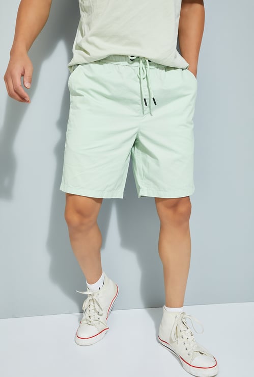 URB_N Men Slim Fit Solid Shorts