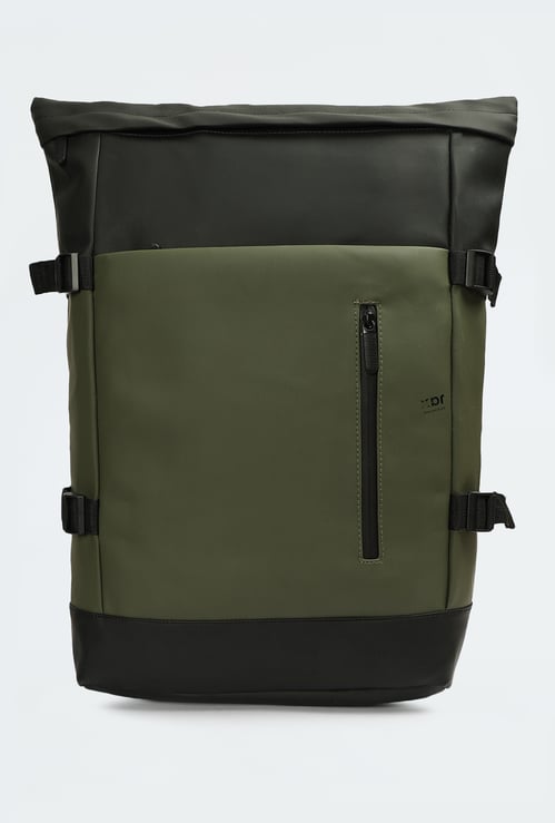 Men Colourblocked Backpack