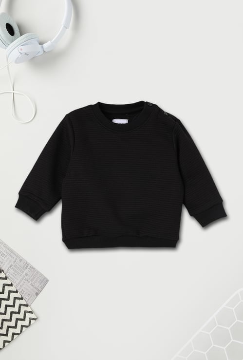 Boys Solid Sweatshirt with Shoulder Buttons