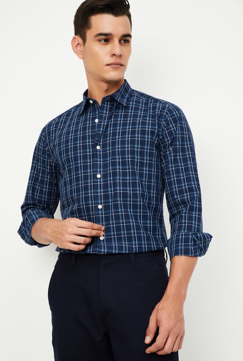 Men Slim Fit Checked Casual Shirt