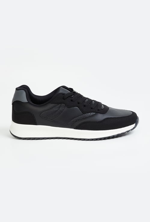 Men Lace-Up Sneakers
