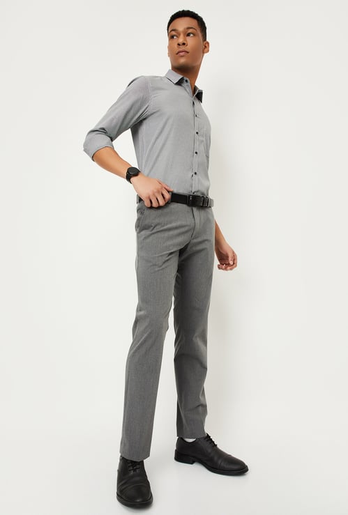 Men Solid Slim Fit Formal Trousers