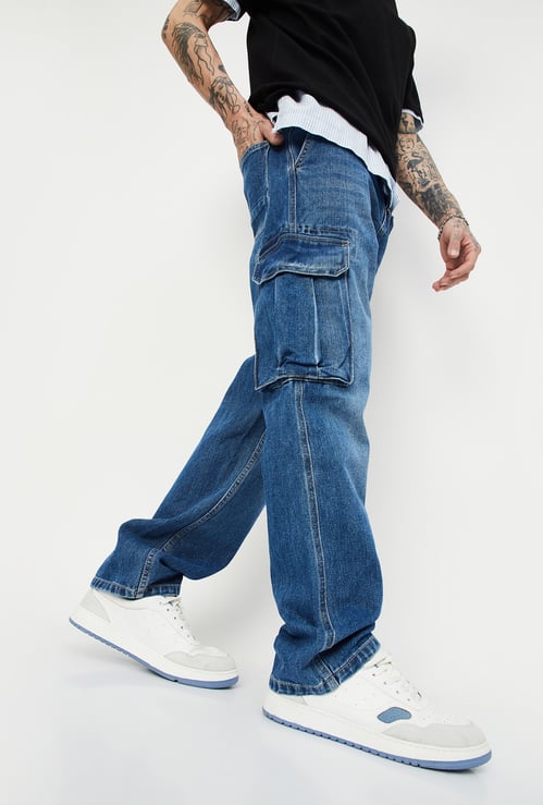 Men Washed Loose Fit Cargo Jeans